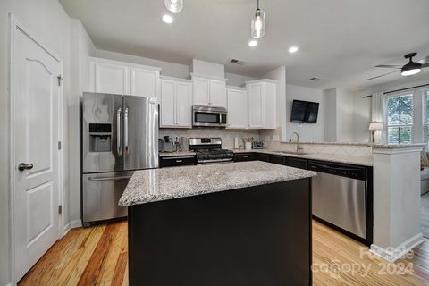 5020 Mockernut Lane sold townhome in The Grove, Fort Mill, SC