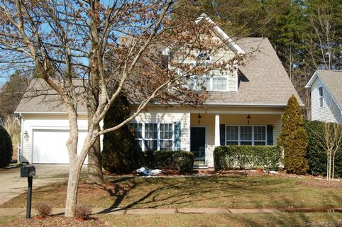 15819 Robins Way
