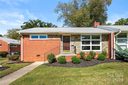 4749 Woodlark Lane sold home in Charlotte, SC