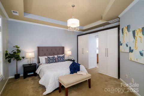 8428 Loxton Circle