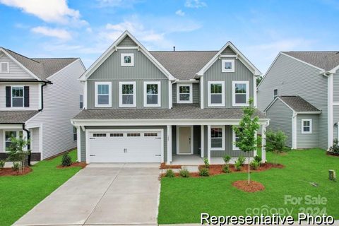 118 Stonewater Drive 35