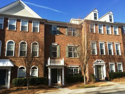11118 Bladworth Court sold townhome in Charleston Place, Charlotte, NC