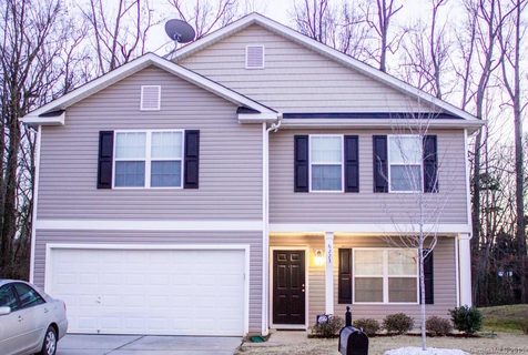 6223 Leslie Drive