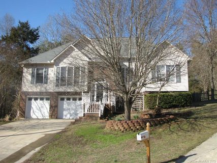 1584 Cambridge Heights Place