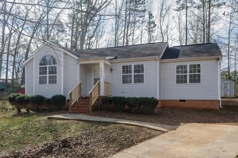 6622 Cool Water Court sold home in Coolwater Court, Charlotte, NC