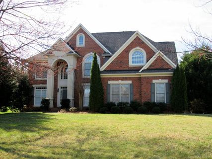 Previously sold for $570,000