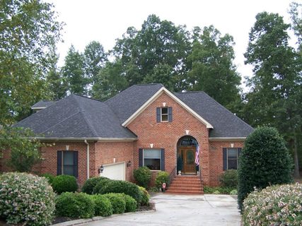 185 Hunters Hill Drive sold home in Fox Den Country Club, Statesville, NC