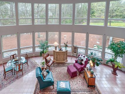 2144 Hayes Drive