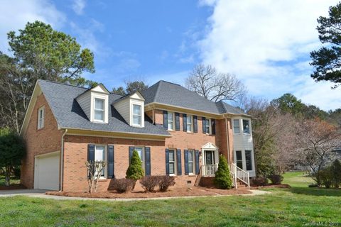 8013 Waterford Drive 10 sold home in King Cove, Stanley, NC