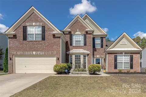 2422 Beacon Forest Drive