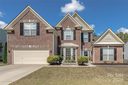 2422 Beacon Forest Drive sold home in Charlotte, SC