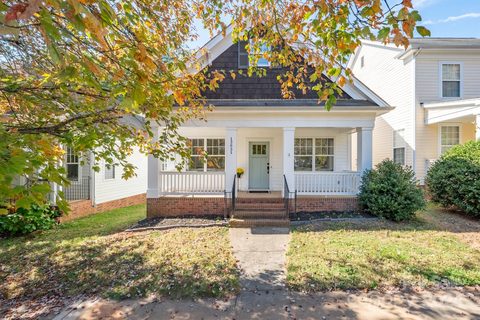 13031 W Douglas Park Drive sold home in Douglas Park, Huntersville, NC