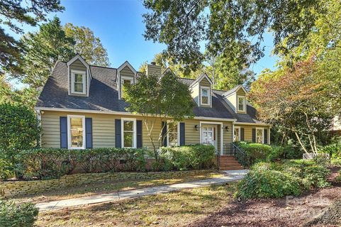 240 Medearis Drive sold home in Medearis, Charlotte, NC
