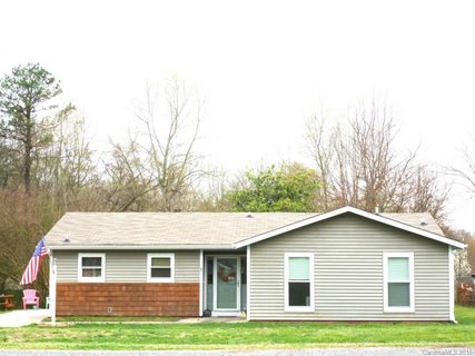 705 Holly Place sold home in Forest Acres, Gastonia, NC