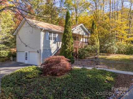 103 Lone Eagle Lane sold home in Fountain Trace, Hendersonville, NC