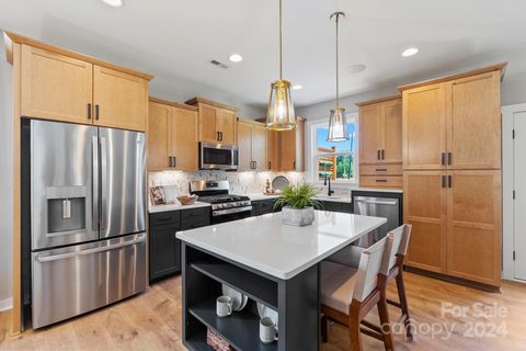Previously sold for $436,990