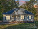 801 White Oaks Circle sold home in Monroe, SC