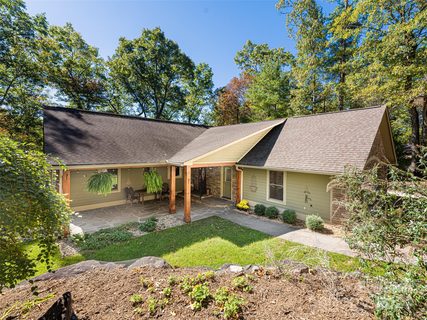 527 Dvdisdi Court