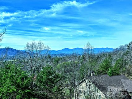 66 Hawtree Court active lot in Reems Creek Golf Community, Weaverville, NC