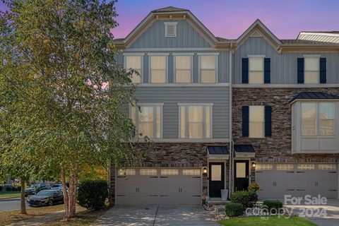 1703 Town Oak Lane