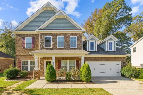 2600 Chatham Drive sold home in Chastain Village, Indian Land, SC
