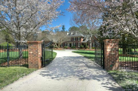 4501 Swing Lane
