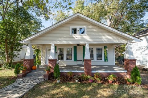 1010 Pryor Street