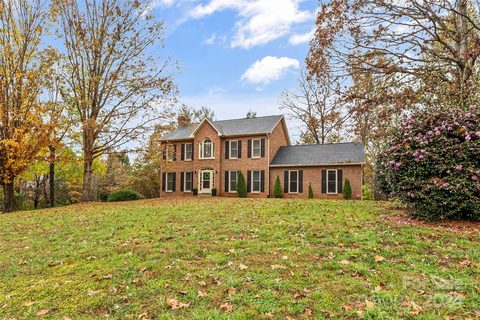 1723 Waterford Way