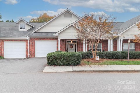 908 Davie Avenue E sold townhome in The Oaks on Davie, Statesville, NC