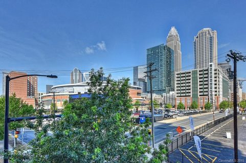 505 E 6th Street 301