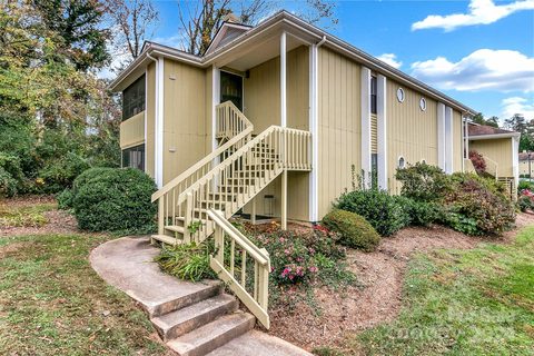 110 Heywood Road 4B sold condo in Heywood Crossing, Arden, NC