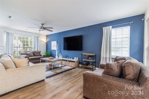 1480 Hollythorn Drive sold home in Hollythorn, Rock Hill, SC