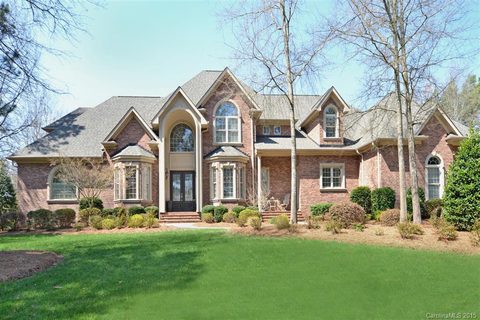 4540 Water Oak Drive sold home in The Coves, Lake Wylie, SC