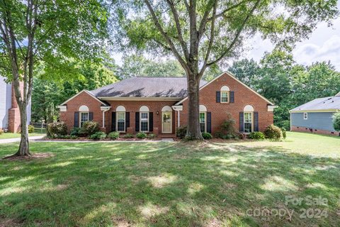9521 Stoney Hill Lane sold home in Touchstone, Charlotte, NC