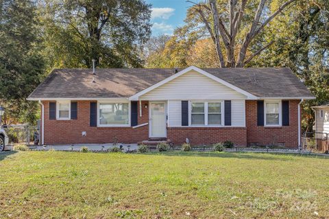 955 Clanton Road
