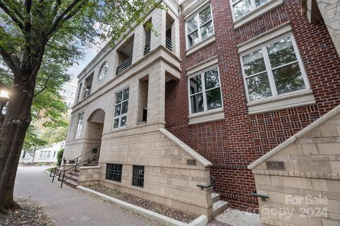 400 N Church Street 206