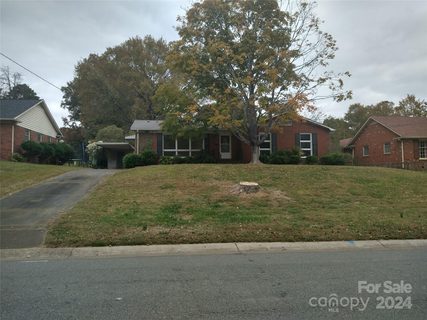 5525 Amity Place