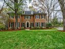 8005 Maremont Court sold home in Charlotte, SC