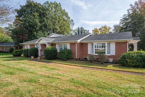 102 Stowe Road sold home in Southpoint, Belmont, NC