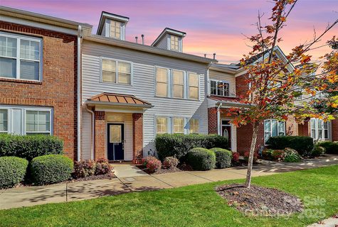 2030 Cambridge Beltway Drive sold townhome in Arysley Townhomes, Charlotte, NC