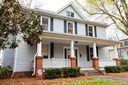 230 N Race Street sold home in Statesville, SC