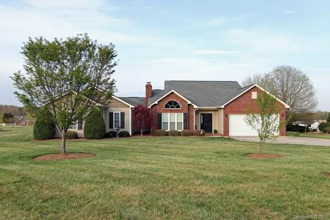1605 Bradley Drive