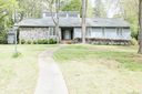 14133 Creekside Drive sold home in Matthews, SC