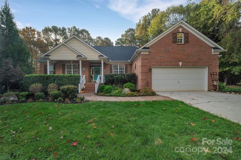 8081 Summit Ridge Drive sold home in The Summit, Catawba, NC