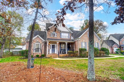 6405 Vonda Court