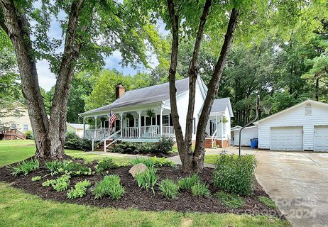 5312 Country Woods Drive sold home in Country Woods, Mint Hill, NC