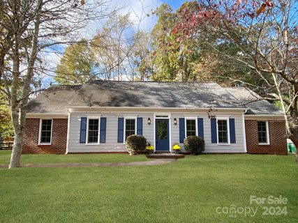 8444 Knollbrook Drive