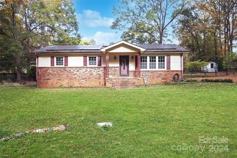 1572 W Lakewood Drive sold home in Lakewood, Rock Hill, SC