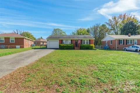 245 Eden Circle 92 sold home in Eden Gardens, Pineville, NC