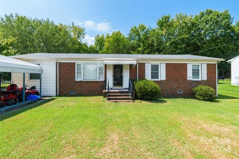 1405 Deas Street sold home in Darlington Heights, Rock Hill, SC